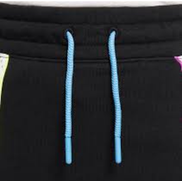 🆕 Air Jordan | Girls Outside Color Mesh Skirt Size Medium or XL - Picture 5 of 11